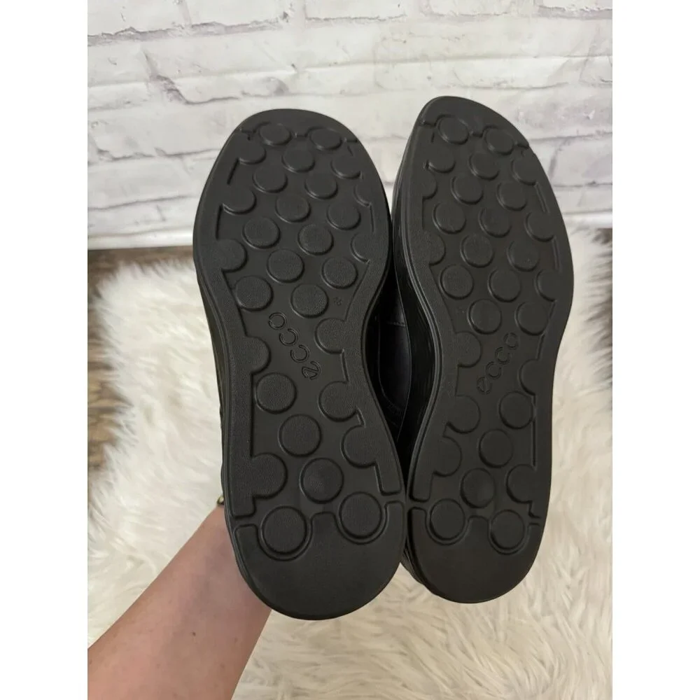Ecco euro size